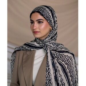 VELA Hatta Black Modal Hijab Scarf Standard 28x73 NWT New Sealed Neutral